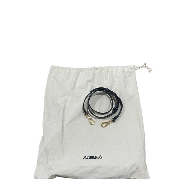 Jacquemus Le Grand Chiquito Crossbody Handbag - Picture 4 of 6